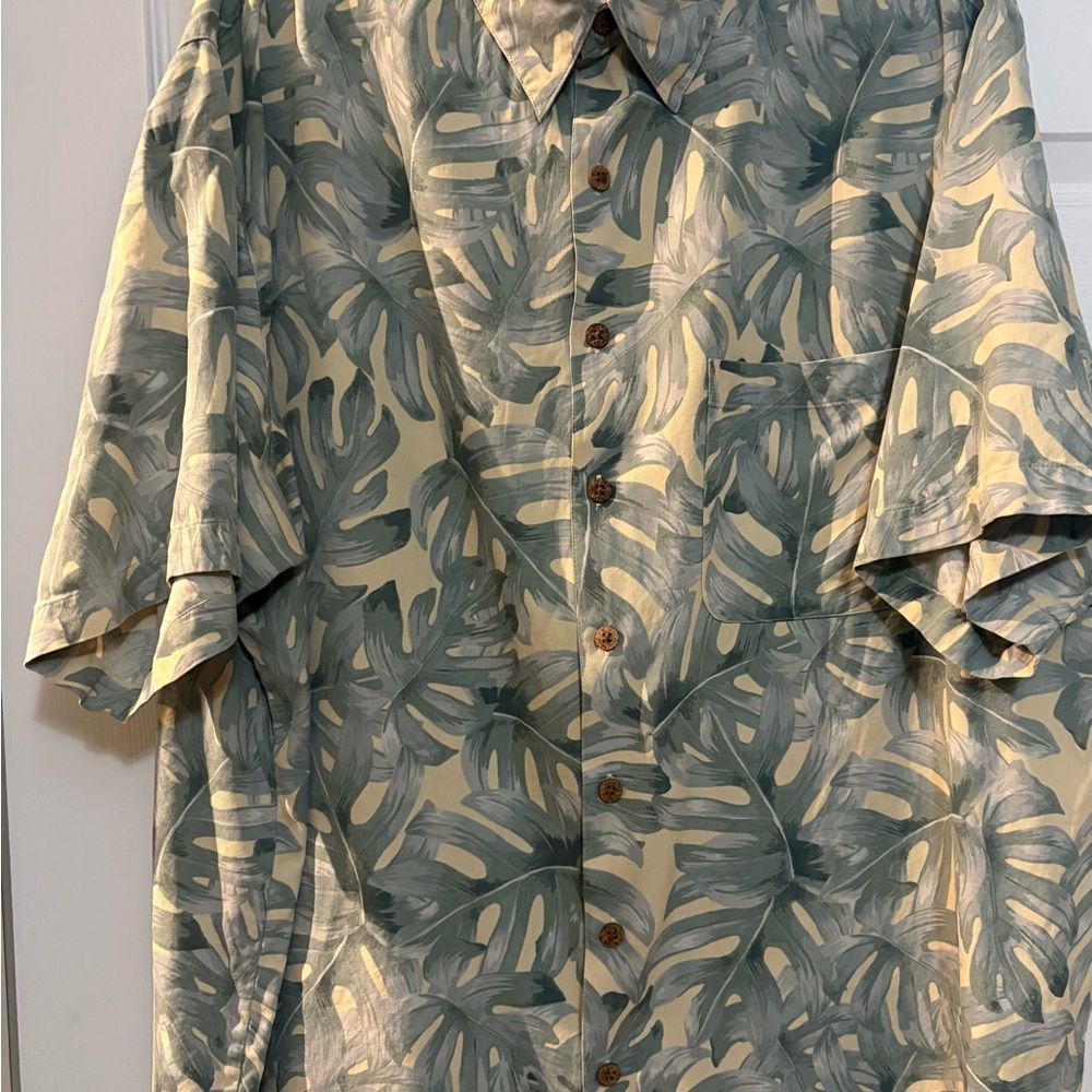 Tommy Bahama Leaf Print Shirt - Green and Cream